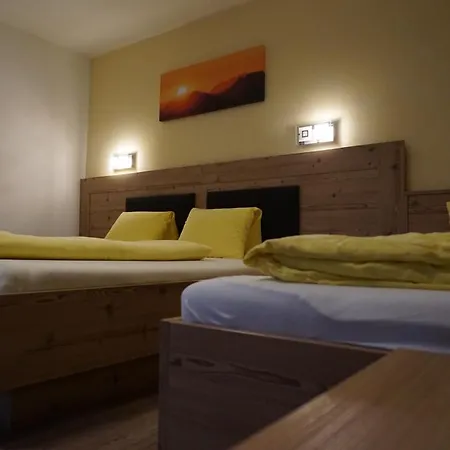 Guest house Klampferer 3*