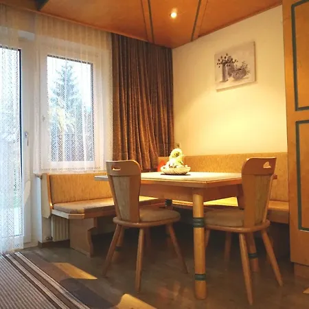 Klampferer Casa de hóspedes 3*